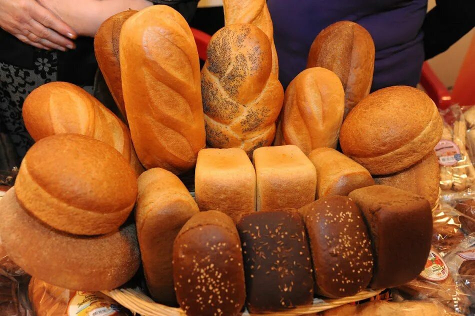 Формы хлебобулочных изделий. Виды хлеба. Разные сорта хлеба. Хлеб разной формы.