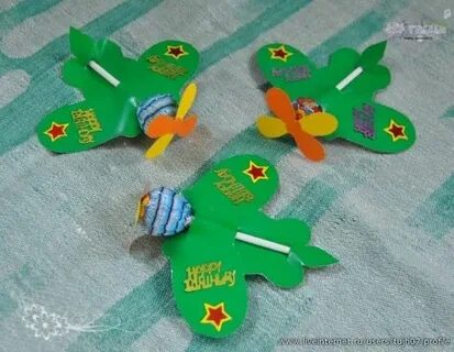 Подарок на 23 февраля мальчикам своими руками