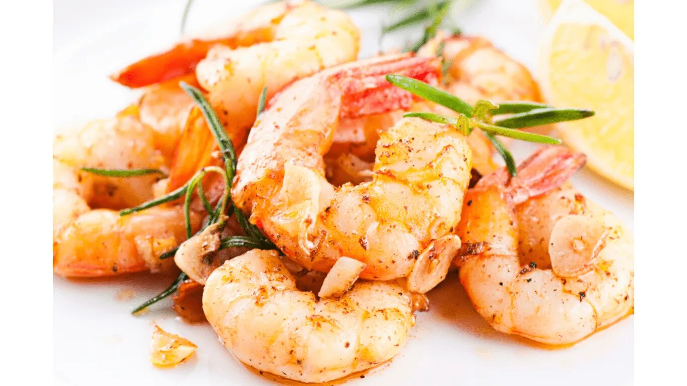 Как вкусно приготовить замороженные креветки