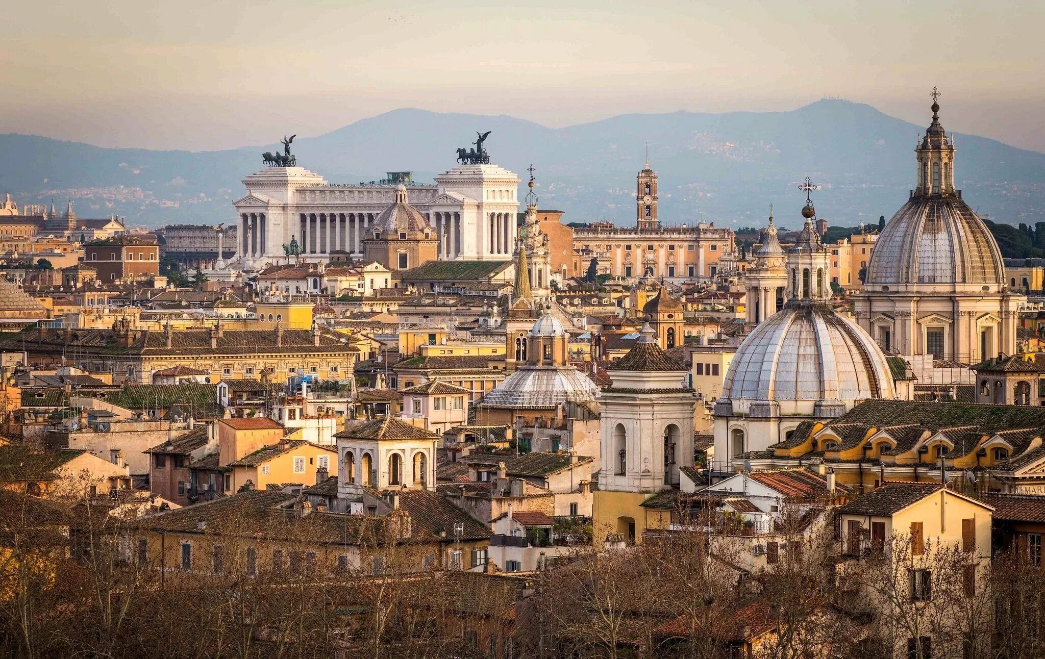 Какая столица ватикана. Рим столица Италии. Италия Рим центр. Rome Италия '.