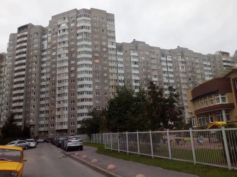 18_Малая Бухарестская ул. 10к1, парадные 9-11 - Малая Бухарестская ул. 10к1 - Се
