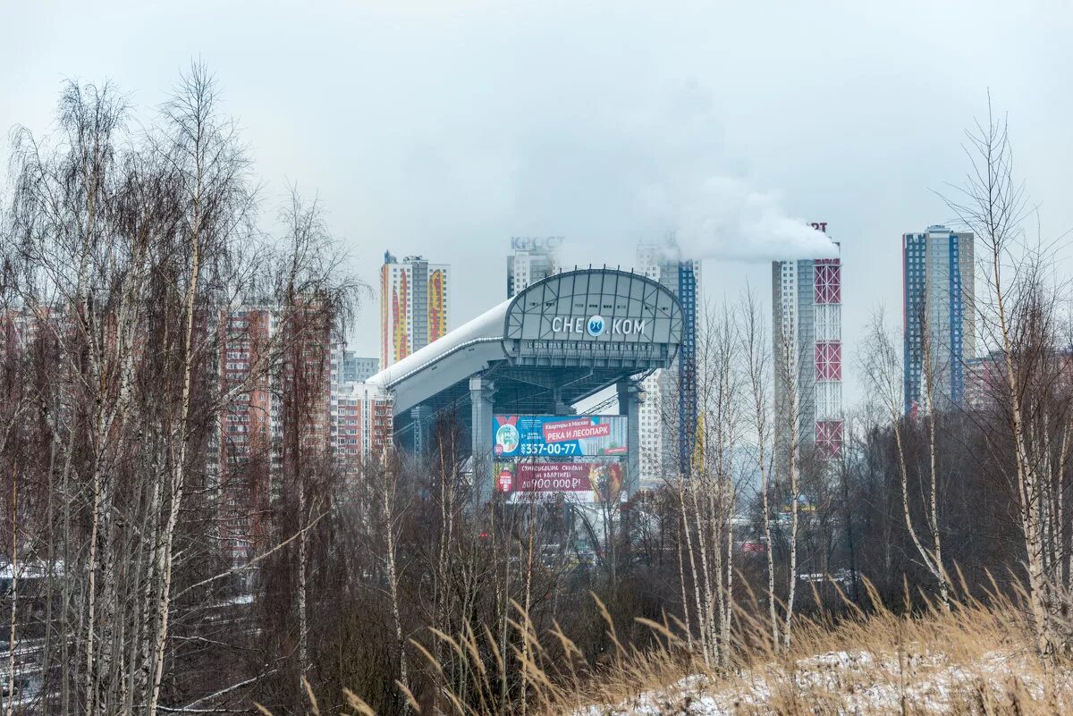 Снежком красногорск. Комплекс снежком Красногорск. Снежок Красногорск. Красногорск горнолыжный комплекс.