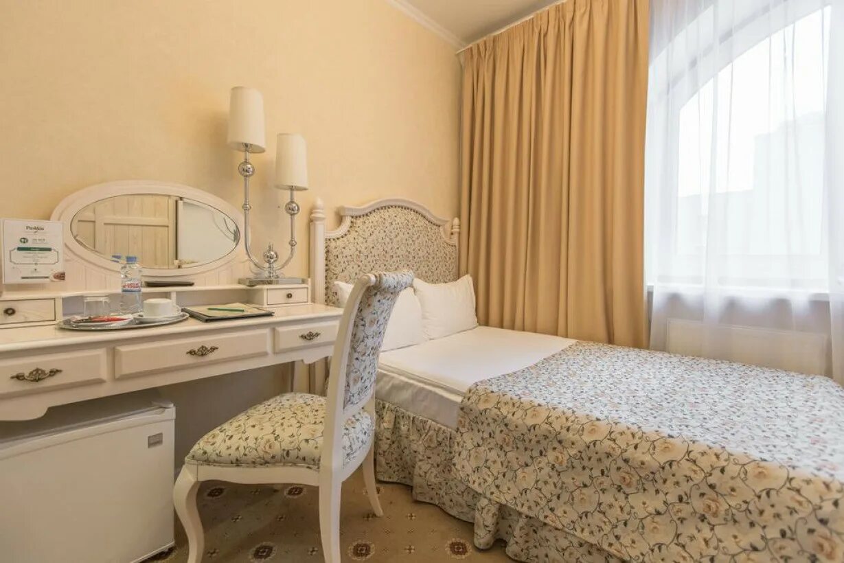 Санкт петербург отель россия двухместные номера. Отель пушкин москва официальный сайт. Отель пушкин настасьинский переулок. Гостиница невский астер санкт-петербург. Отель пушкин 4 геленджик.