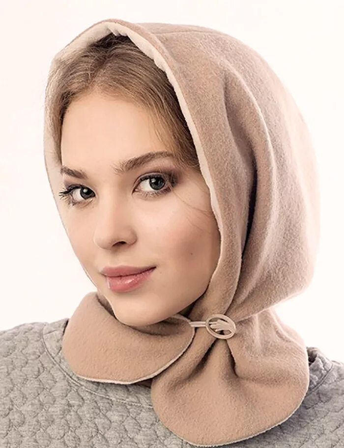 Платок капюшон. Екатерина волкова головные уборы wolka. екатерина волкова капюшоны wolka. екатерина волкова капоры. volka одежда от екатерины волковой.