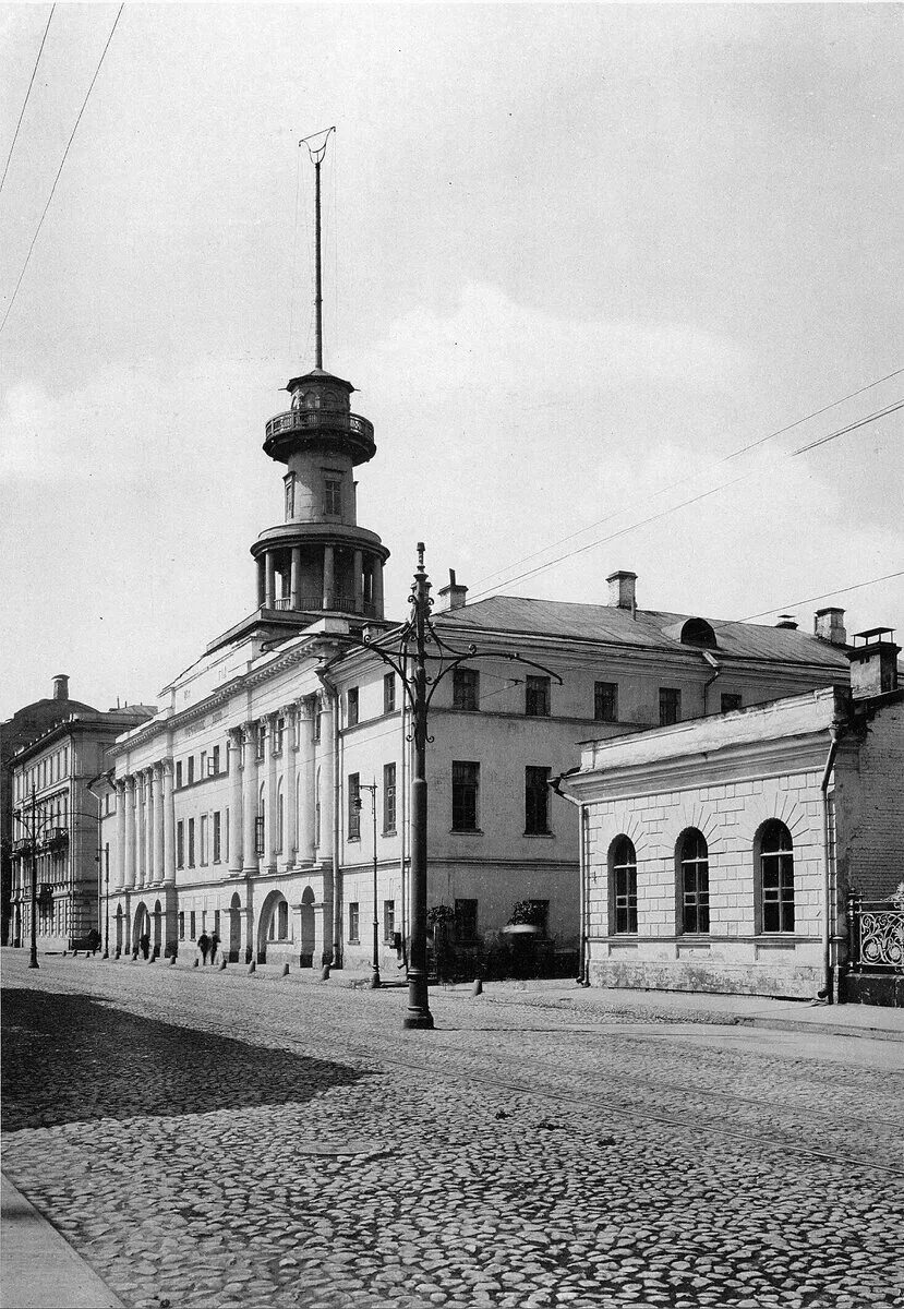 Пречистенка 22. Московское пожарное депо Пречистенка. Пожарная часть на Пречистенке. Пожарная каланча Москва Пречистенка. Пожарная часть улица Пречистенка 18 век Москва.