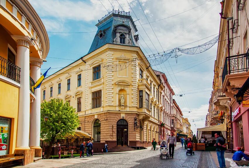 Черновцы старый город. Черновцы фотографии города. Черновцы музей краеведческий. Черновцы. Г черновцы.