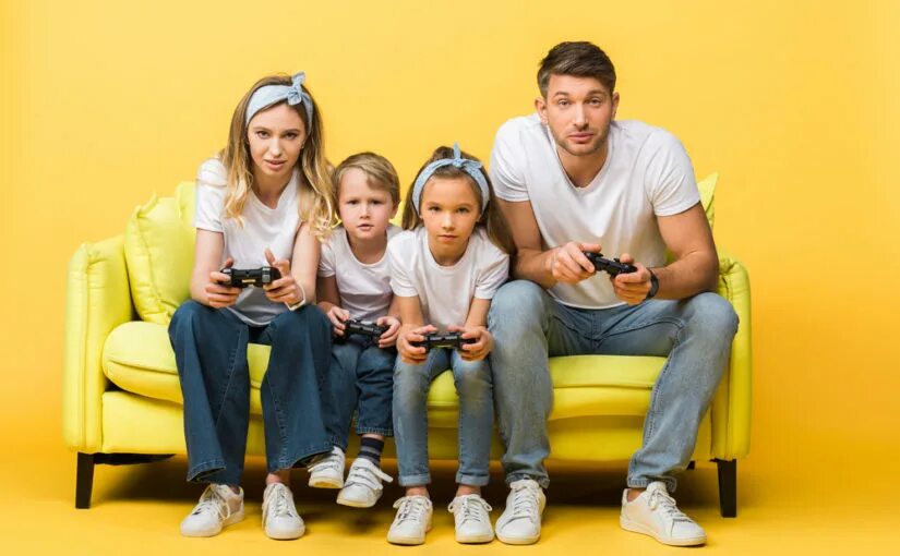 Upset Families. Family Play TV.