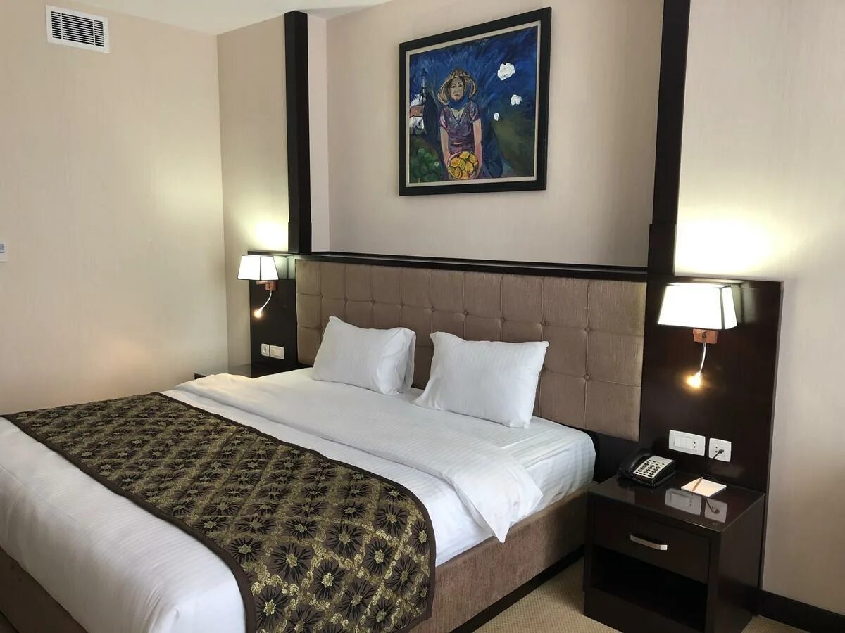 Harmony hotel. Harmony hotel baku.