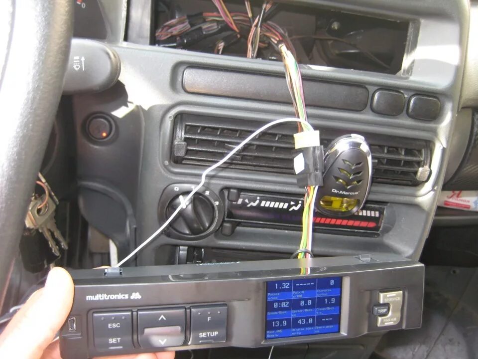 #11 Установка бортового компьютера Multitronics C340 - Lada 2114, 1,6 л, 2010 го