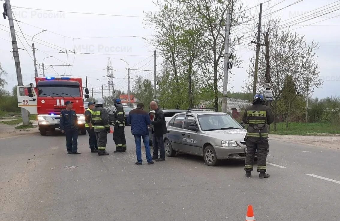 ДТП В Калуге на Тарутинской. Группа авария. Новости калуги сегодня свежие события