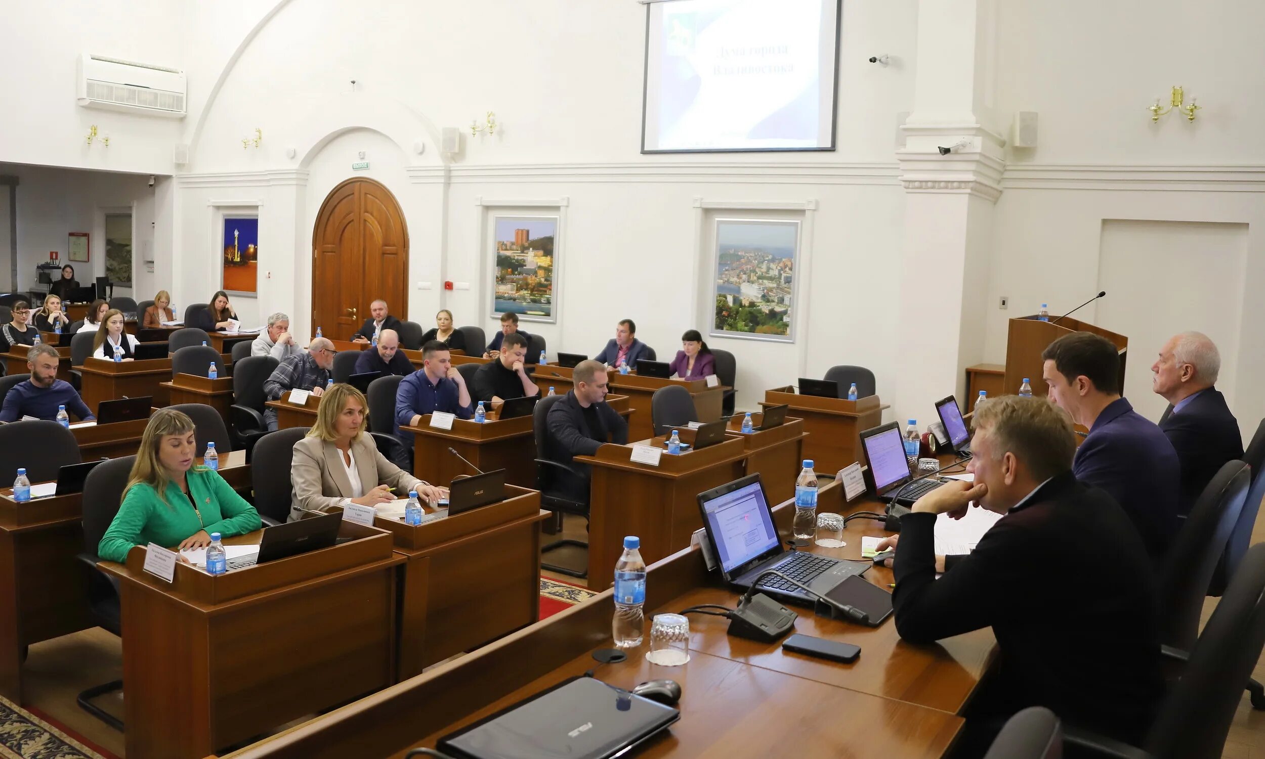 Заседания рабочей группы рассмотрены. Заседание рабочей группы картинка. Заседание рабочей группы. Заседания рабочей группы рассмотрены. Заседания рабочей группы рассмотрены.