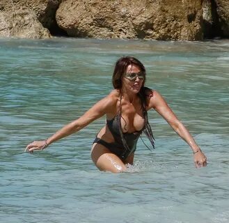 Lizzie Cundy Hot (57 Photos) .