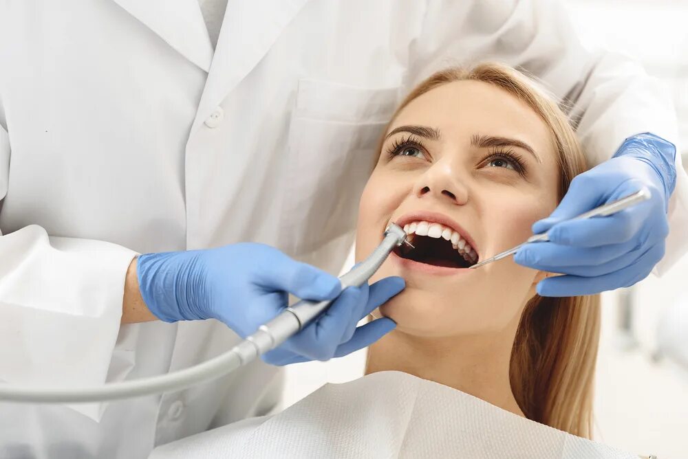 Сколько чистка зубов по времени у стоматолога. Профгигиена (ультразвук + Air-Flow). Профессиональная гигиена полости рта. Профессиональная чистка зубов. Профессиональная гигиена зубов.