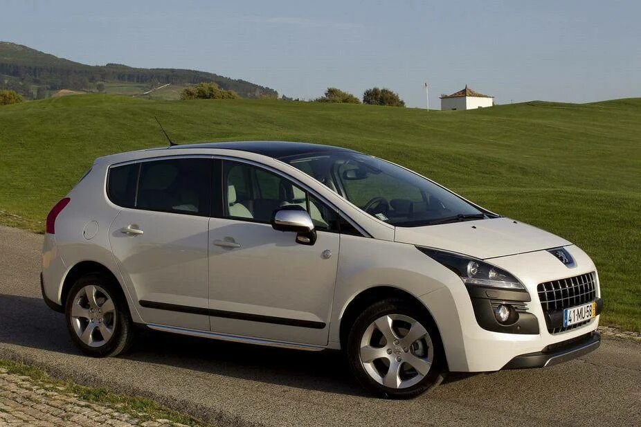 Peugeot 3008 2012. Peugeot 3008 1.6. Пежо 3008 дизель. Пежо 3008 2011. Пежо 3008 2012.