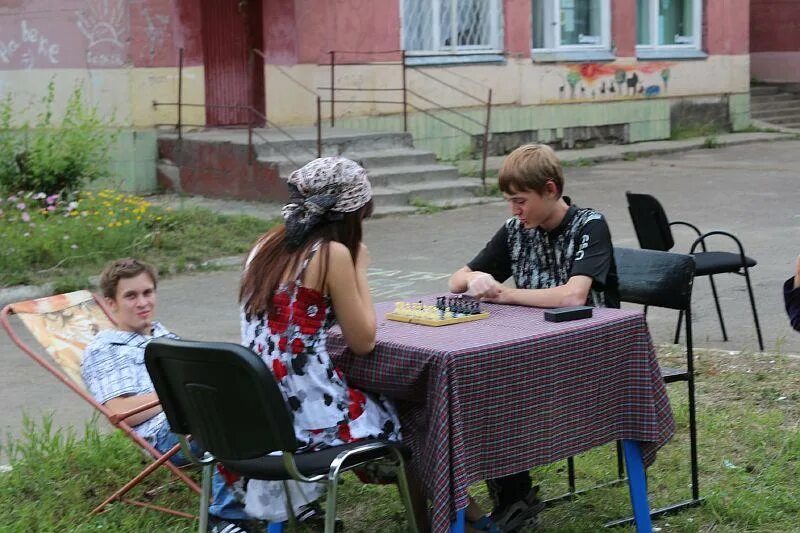 Прогноз погоды саянск иркутской области. Погода Саянск. Ретро Саянск Солнечный. Школа 5 Саянск фото. Кафе Саянск.