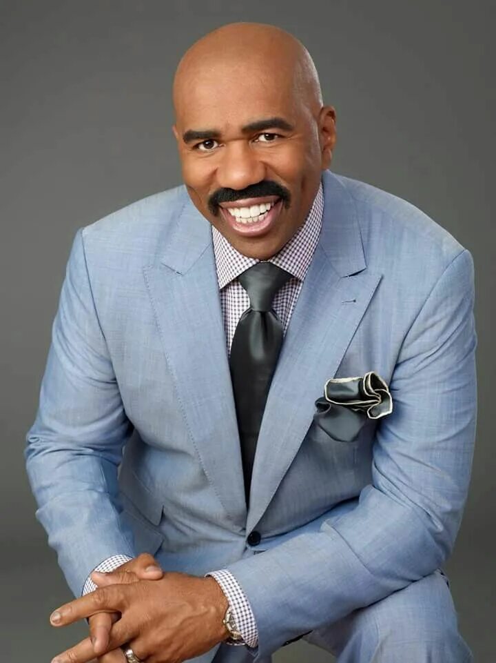 Чернокожий ведущий. Steve Harvey. Стив Харви ведущий. Стив Харви американский комик. Steve Harvey шоу.