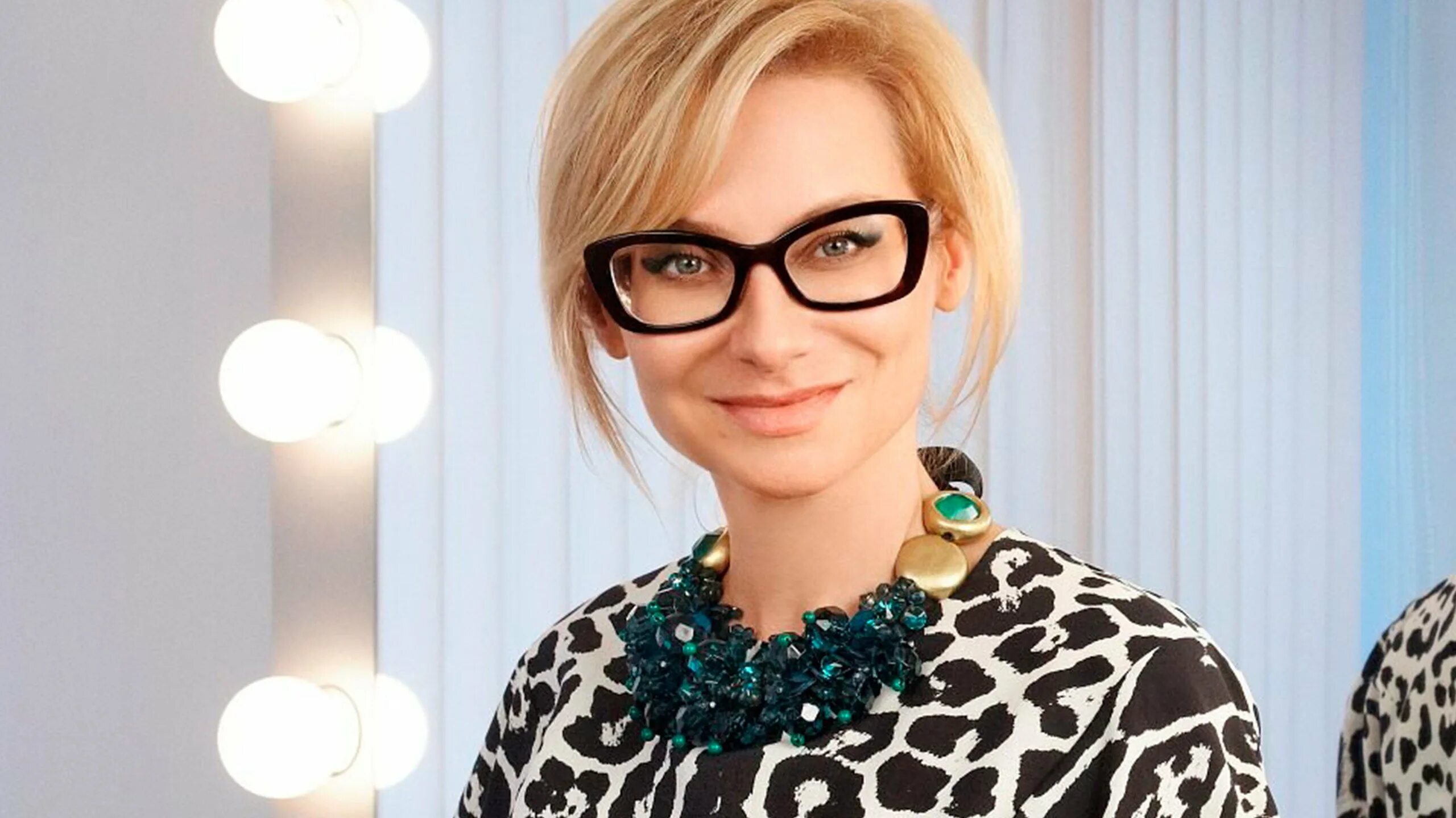 Стилист бабы. Эвелина хромченко 2025. мода эвелина хромченко 2025. стилист эвелина хромченко. эвелина хромченко стиль 2025.