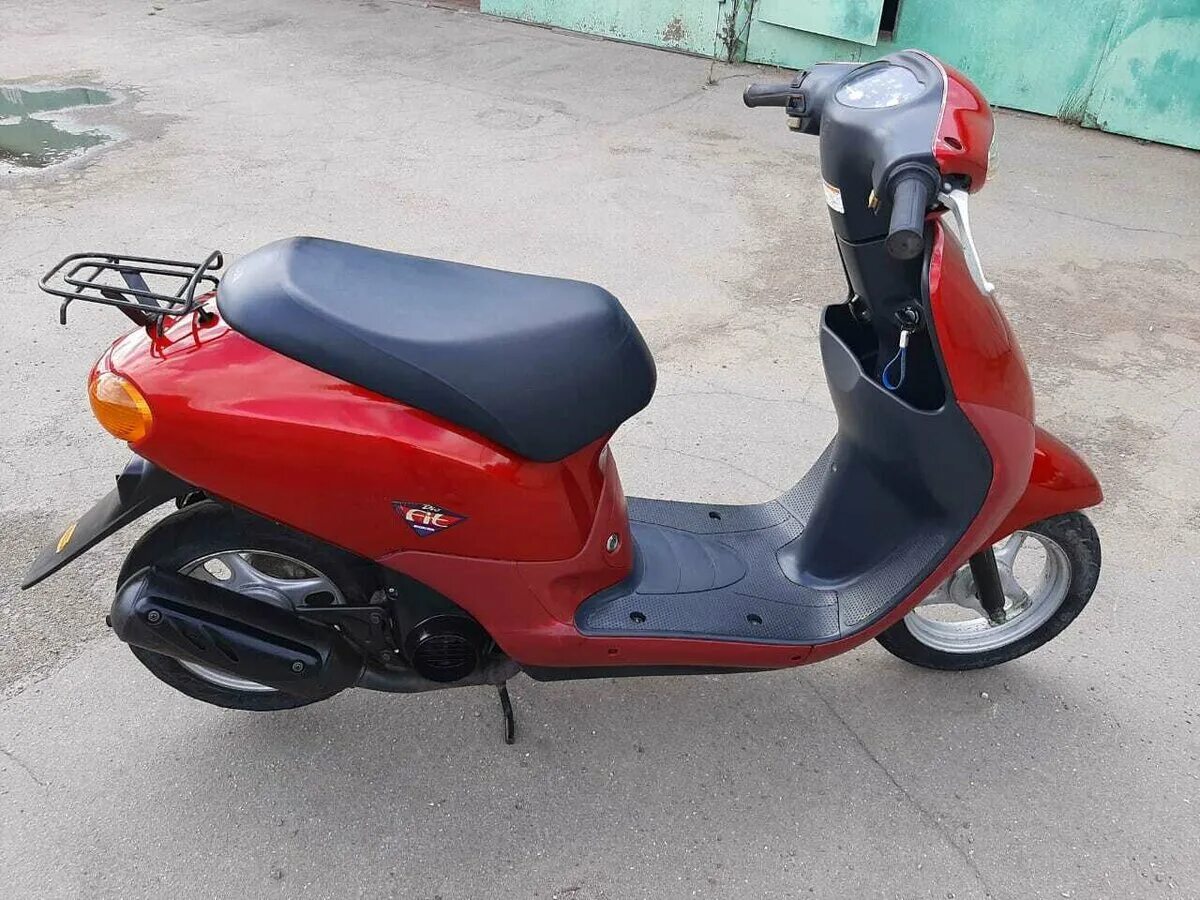 Dio af27. Хонда дио af 27. Хонда дио АФ 16. Скутер Honda Dio 34 35 красный. Хонда дио 56.