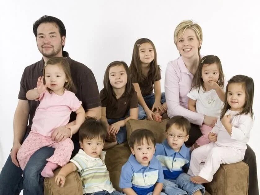Джон и кейт. Многодетная мать. Многодетные дети. 7 взрослых и 8 детей. Надя сулейман и ее 8 близнецов.