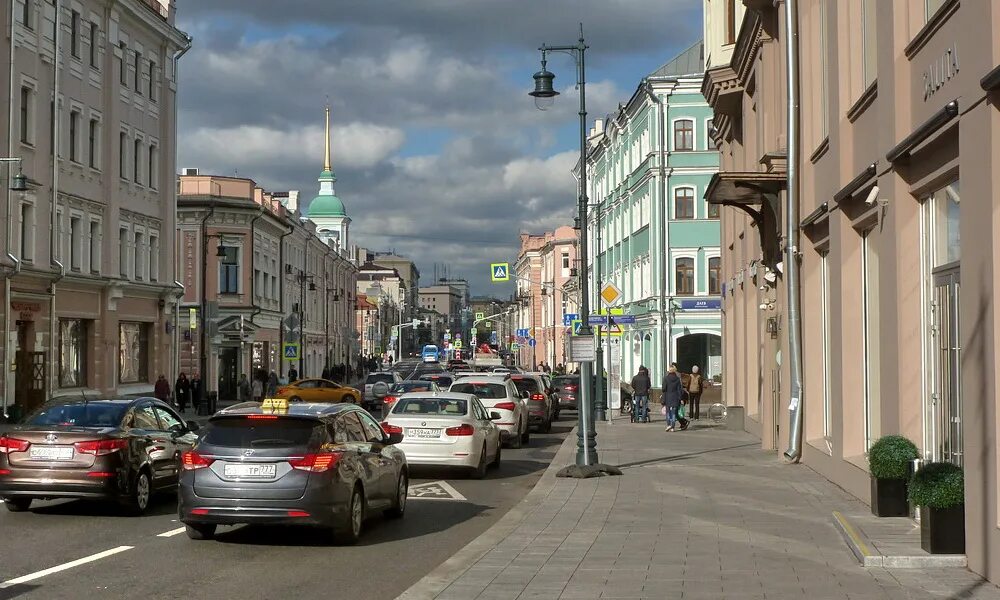 Улица москвы в честь города