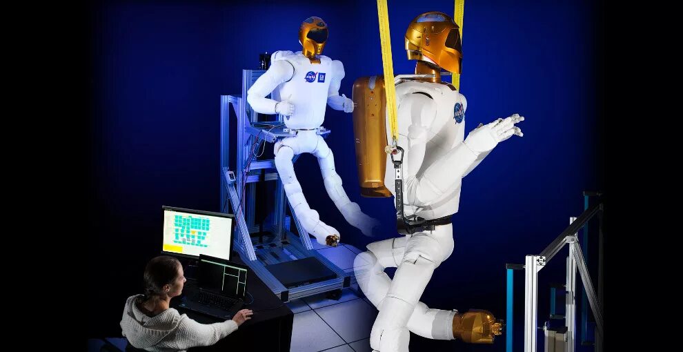 Первые космические роботы. НАСА Робонавт-2.. Робототехника в космосе. Роботы исследователи космоса. Роботизация в космосе.