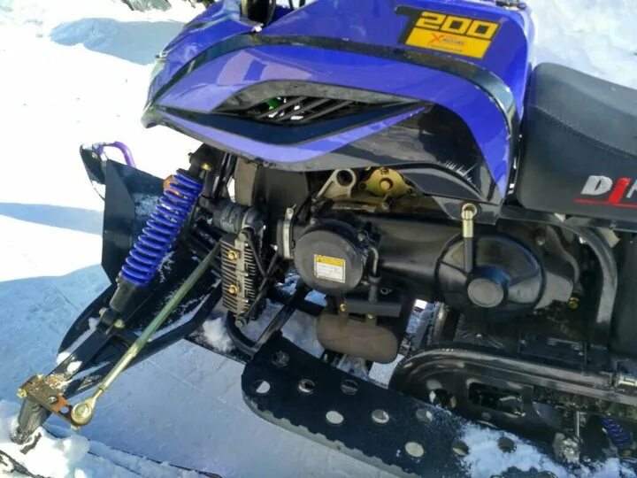 Купить двигатель на снегоход динго. Динго т200 снегоход. Irbis Dingo t200. Снегоход синий "Dingo t200 2022" (Irbis). Двигатель снегохода Ирбис Динго т 150.