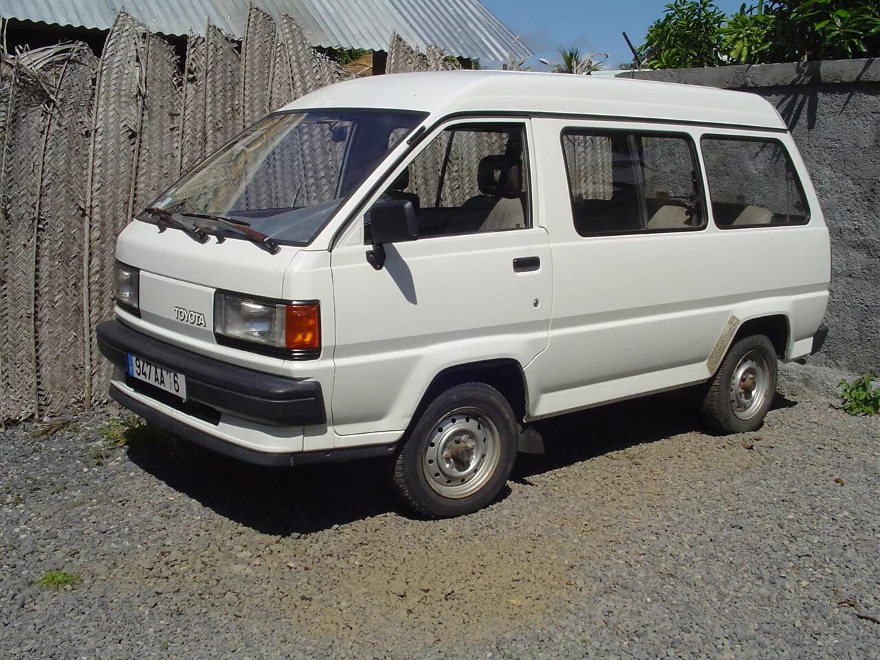 Купить кузов литайс. Toyota Lite Ace. Toyota Lite Ace 3. Toyota Lite Ace 1995. Тойота лит айс 1990.