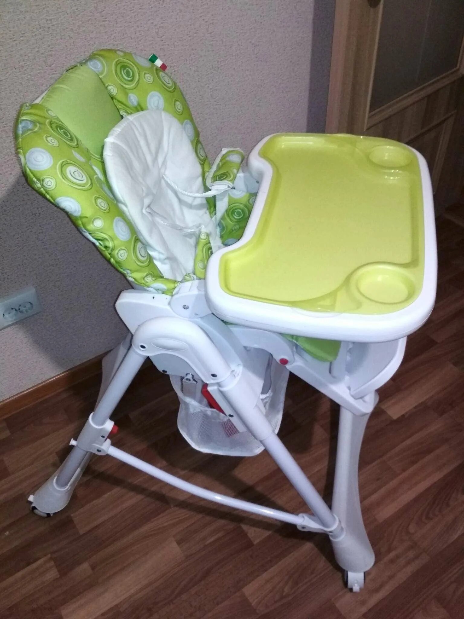 Стул для кормления ребенка авито. Стул для кормления ребенка авито. Стульчик для кормления б/у. Стул для кормления в маленькую кухню. Стульчик для кормления jetem magic.