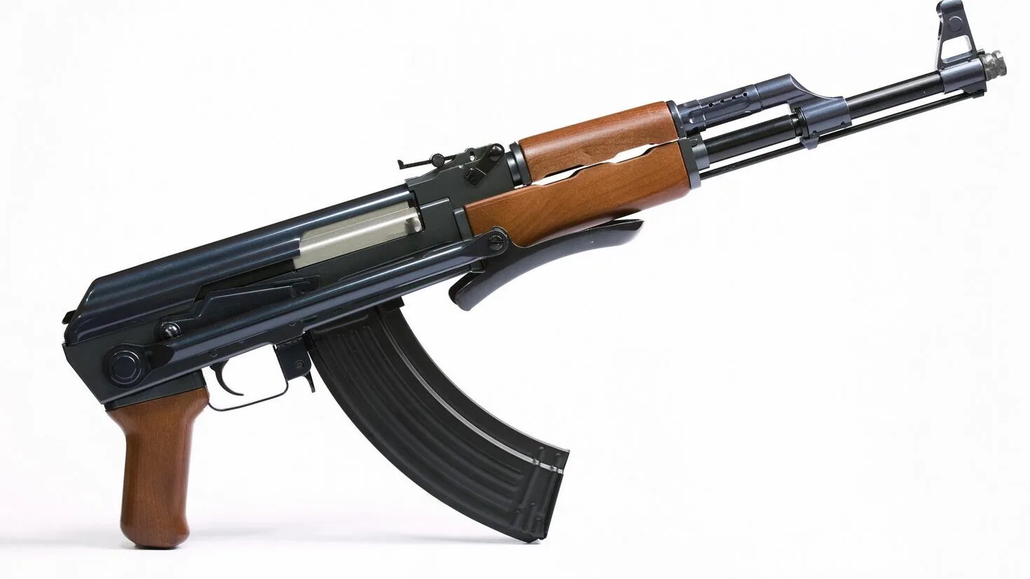 Акс-74у канарейка. Ак 47 калибр 7. Ак-47 автомат сбоку. Автомат калашникова ак-47. Автомат калашникова ак-47.