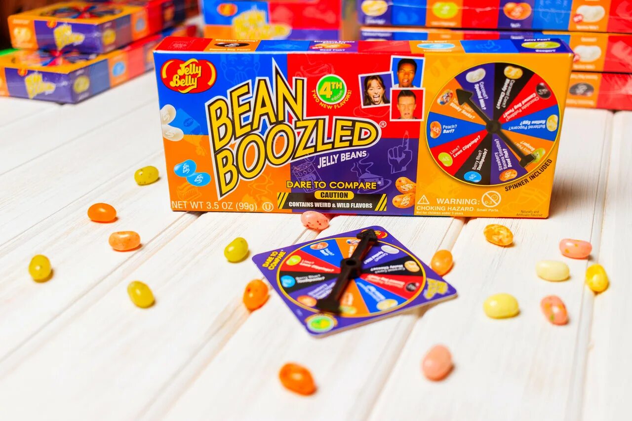 Jellybean brains. Конфеты Bean Boozled. Конфеты Джелли Белли Bean Boozled. Конфеты Jelly belly Bean Boozled. Jelly belly игра.