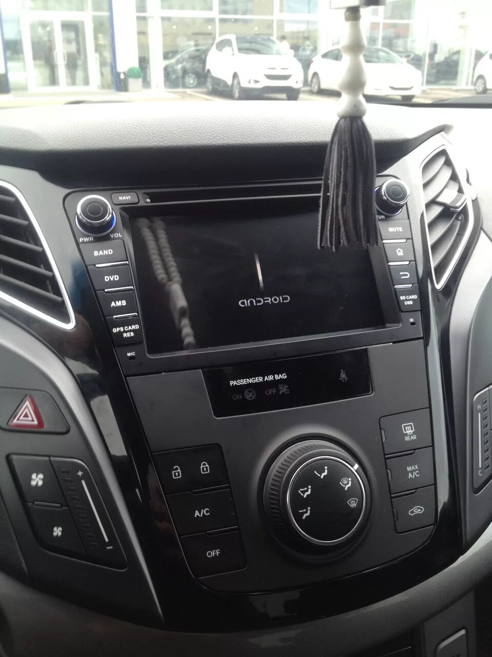 I40 как снять магнитолу Замена ШГУ на рестайл ШГУ с Анроидом Hyundai i40, 2 л, 2012 года автозвук DRIV