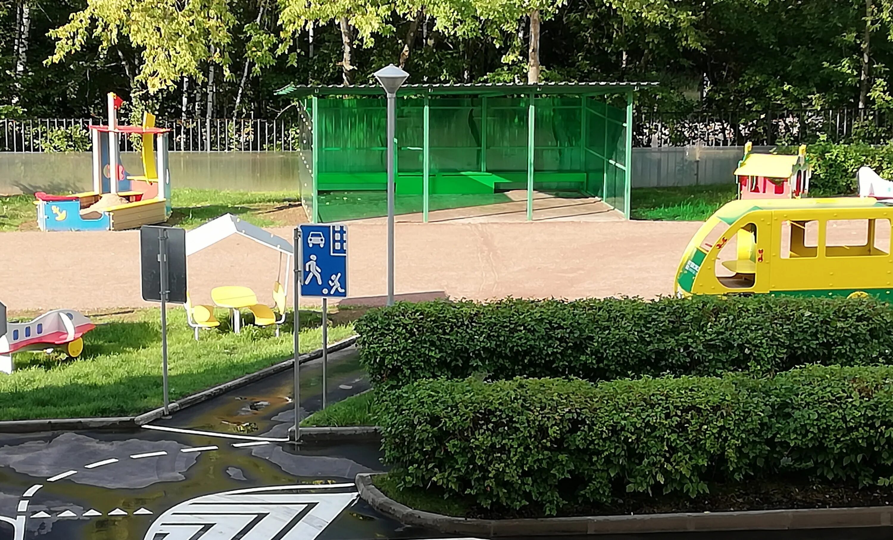 ш окуджавы москва. школа 69 окуджавы. школа окуджавы 69 строгино. школа окуджавы 69 строгино. школа #69 им б ш окуджавы.