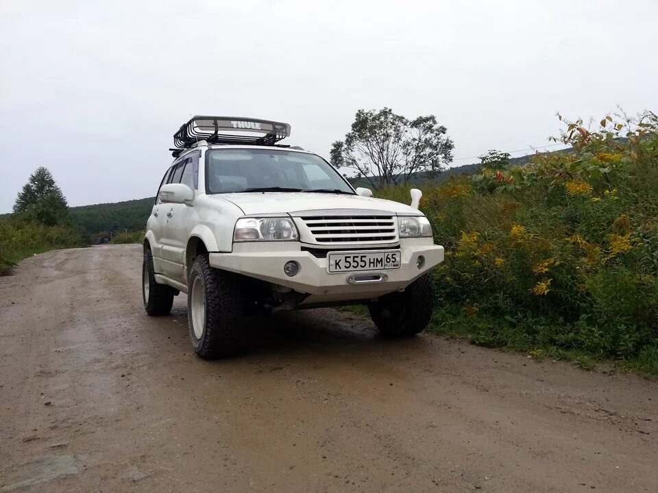 Силовой бампер Сузуки эскудо. Suzuki Escudo силовой бампер лебедка. Силовой бампер Suzuki Escudo. Силовой бампер на Сузуки эскудо 2 поколение.