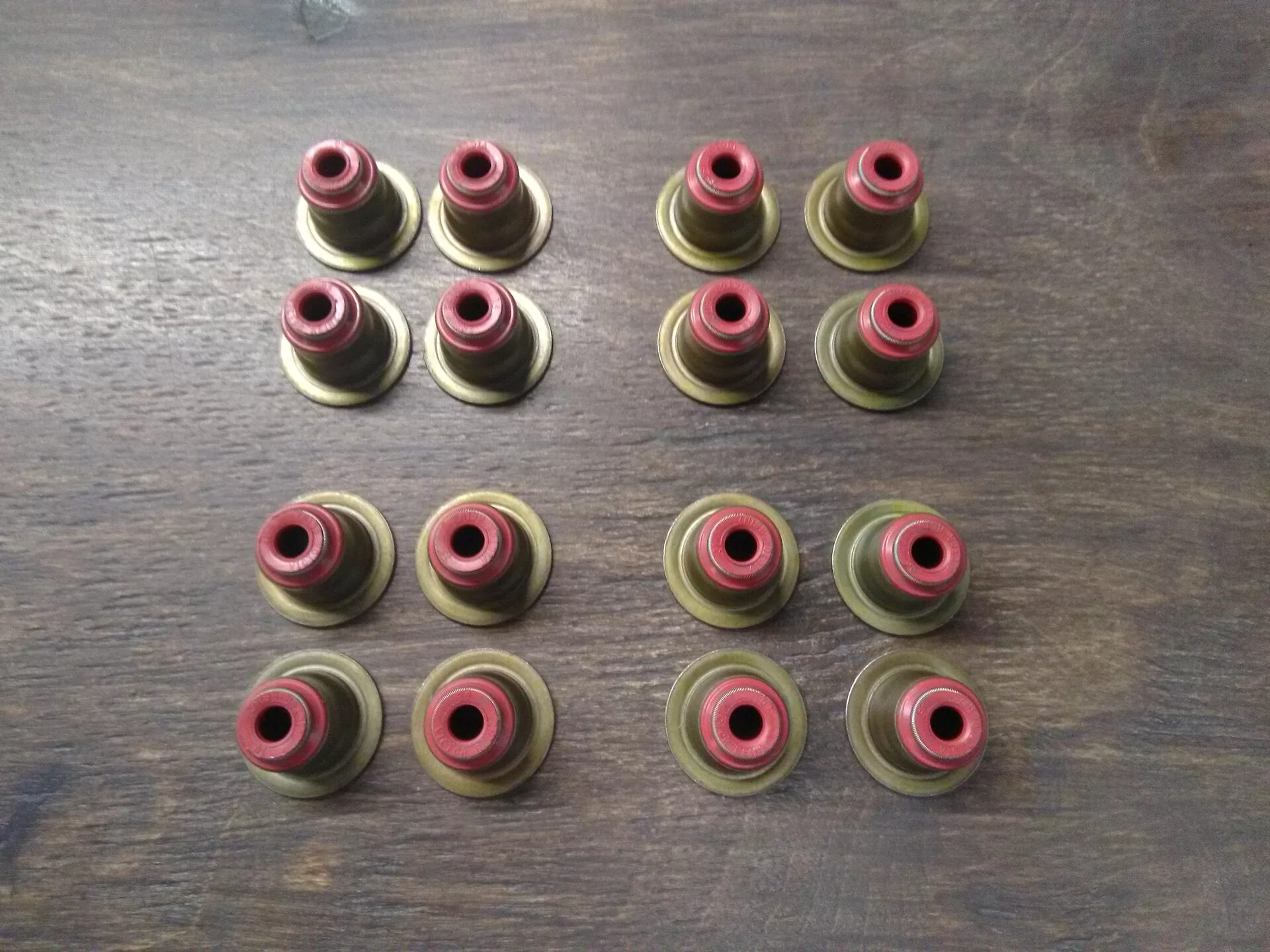 маслосъемные колпачки умз 4216. Bv3006h0. колпачки маслосъемные elring 215. маслосъемные колпачки gm kalos 1. маслосъемные колпачки ямз 238.