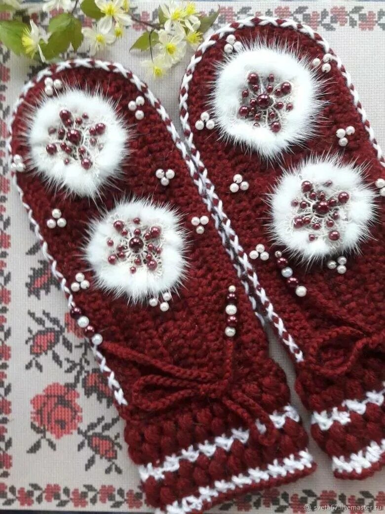 Вязаные рукавички крючком. Красивые варежки. варежки крючком. шикарные вязаные варежки. варежки ручной вязки.