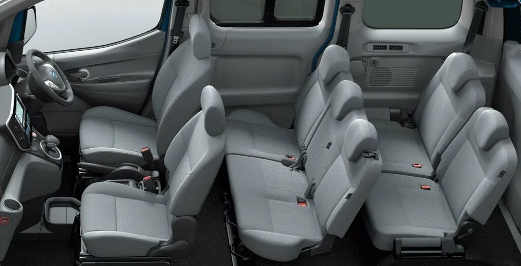 Модификации автомобиля "Ниссан-Бассара" Nissan Bassara, 2,4 л, 2000 года друго