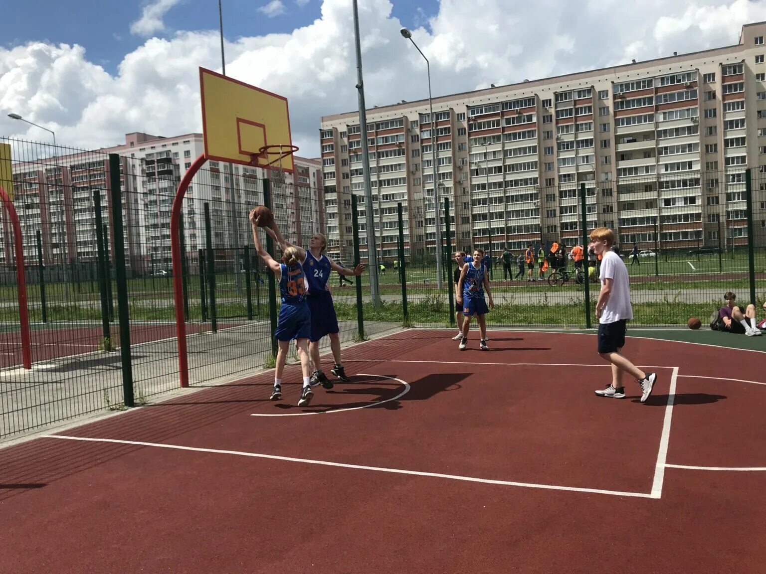 Пенза манеж легкоатлетический. Пенза спортивные соревнования. Дворец спорта рубин пенза. Городки спорт. Пензенские спортивные гимнасты.