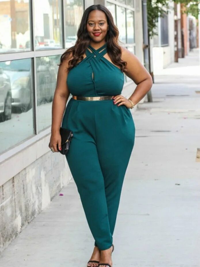 Клео фернандес plus-size model рост вес. Шикарные бедра. Красивые пышки в красивых платьях. Красивые образы для полных девушек. Купальники для полных.