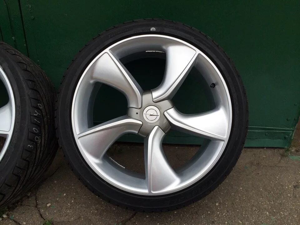 Диски опель 5 105. Колеса опель astra r18. replica concept opl524 r20. opl 524 r19. opel r16 5x105.