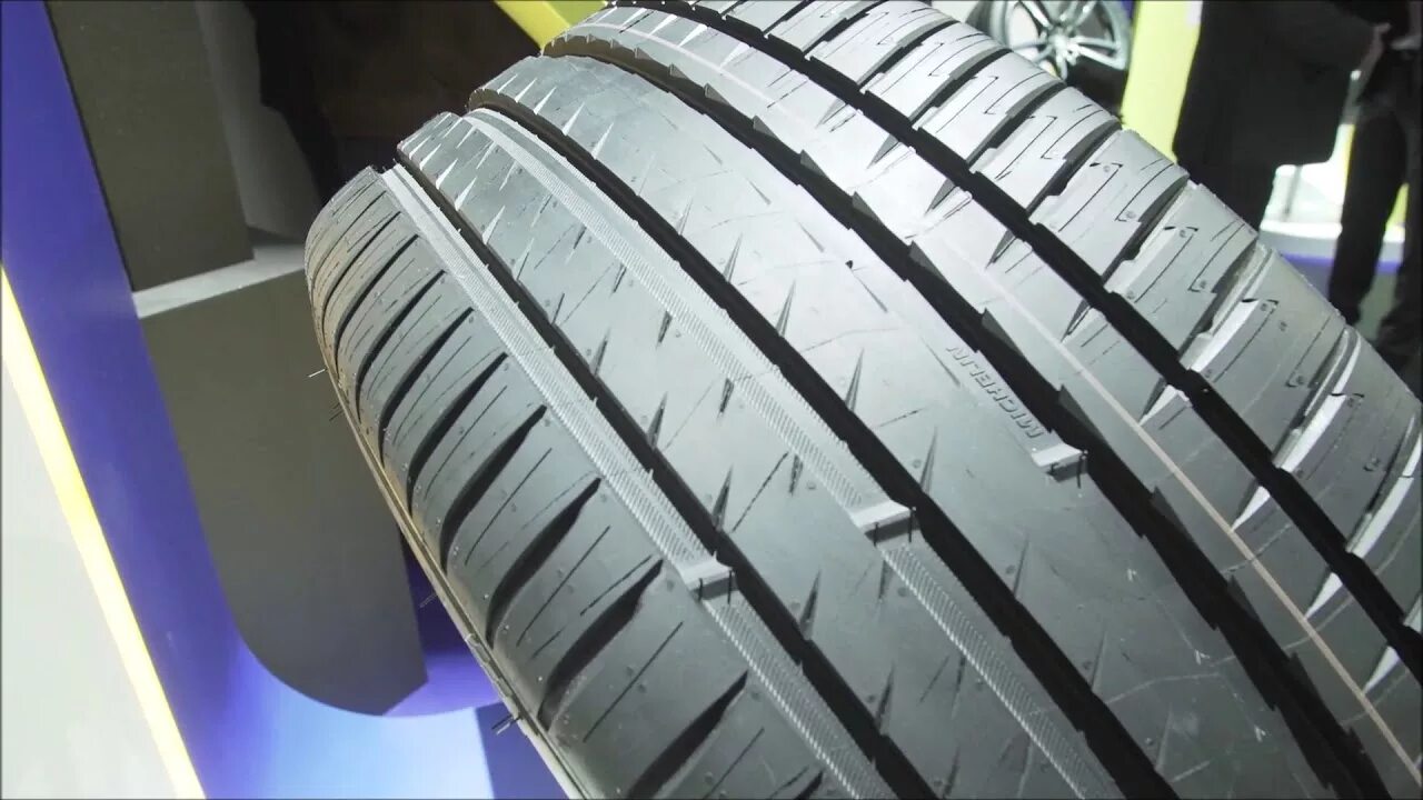 Michelin pilot sport r22. Мишлен Pilot Sport 4 SUV. Michelin 275/50/r22. Мишелин 265/60/18 v 110 Pilot Sport-4 SUV. Мишлен 4 SUV пилот 285/40/21.