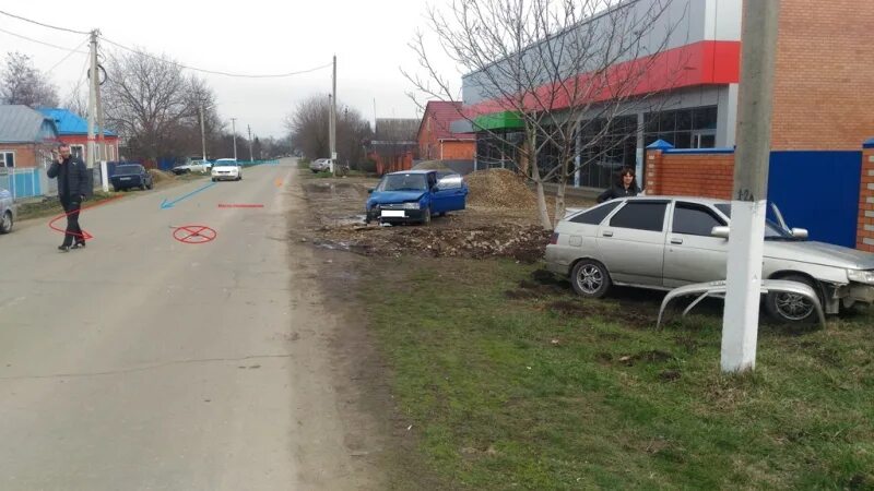 Ст Родниковская Курганинский район Краснодарский край. ДТП Курганинский район станица Родниковская. Школа 14 Родниковская Курганинский. Курганинск родниковская автобус