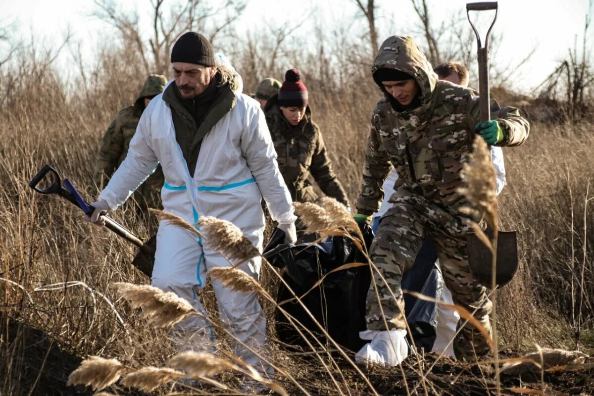 Обмен погибшими между россией и украиной. Солдаты гибнут на Украине. Горское ЛНР. Трупы украинских солдат.