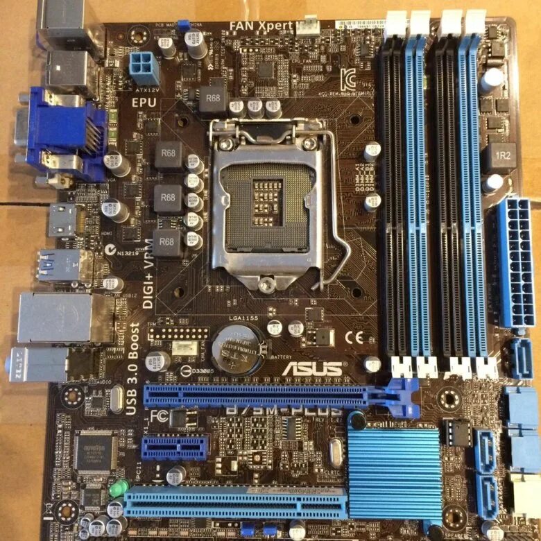 ASUS 1155 b75m Plus. ASUS lga1155 b75. ASUS b75m Plus сокет. Материнская плата ASUS b75 v.