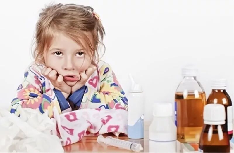 Ребенок заболел часто болеет. ОРВИ У детей. Респираторные заболевания у детей. ОРЗ У детей. Острые респираторные заболевания у детей.