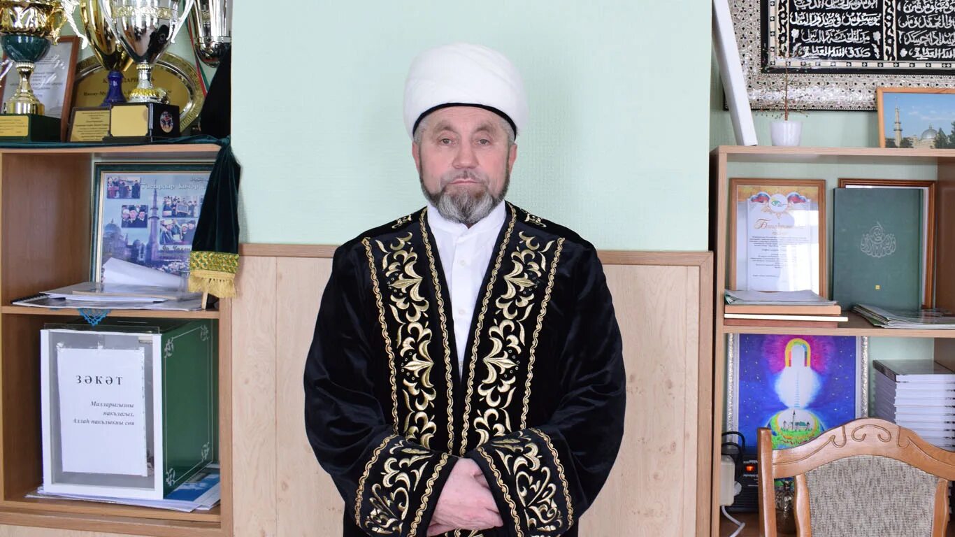 малик хазрат набережные челны. малик хазрат ибрагимов. айдар хазрат нур ихлас мечеть. имам-мухтасиб набережных челнов альфас хазрат гайфуллин,. альфас хазрат гайфуллин.