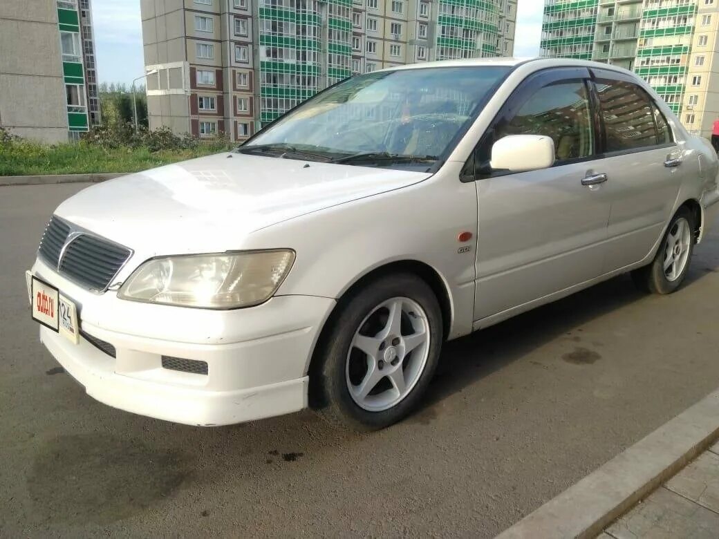 Mitsubishi lancer 2001. Lancer Cedia 2001. Мицубиси Лансер 2001. Мицубиси Лансер цедия 2001. Cedia 9 2001.