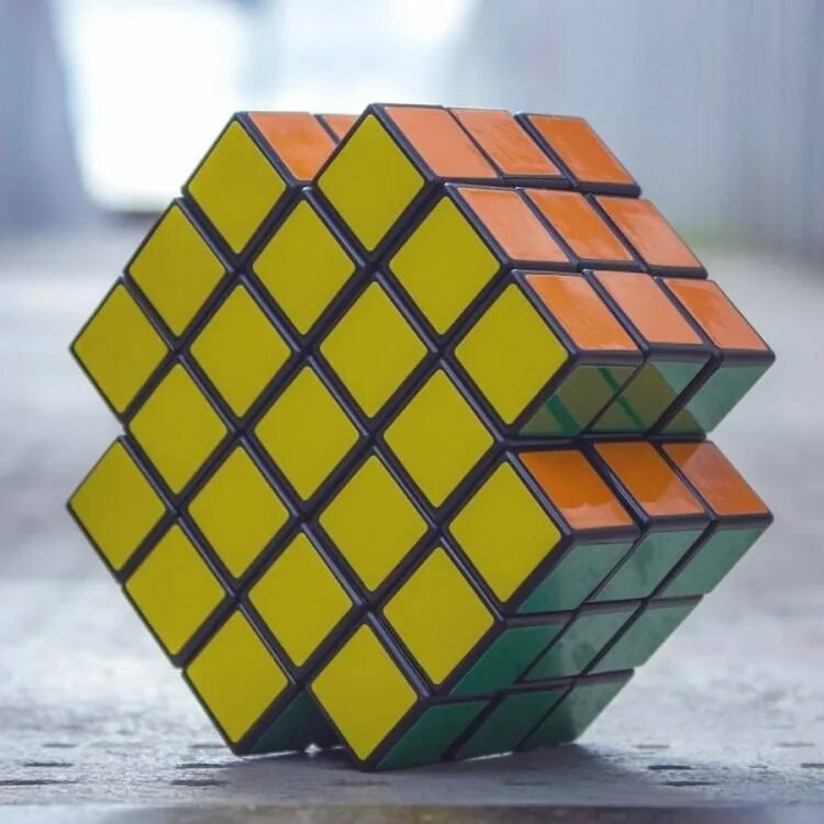 Цвета рубика. Двойной Мезон кубика Рубика. Фред Куэльяр кубик Рубика. Гранд Мезон кубик рубик. Шестнадцатигранный кубик Рубика.