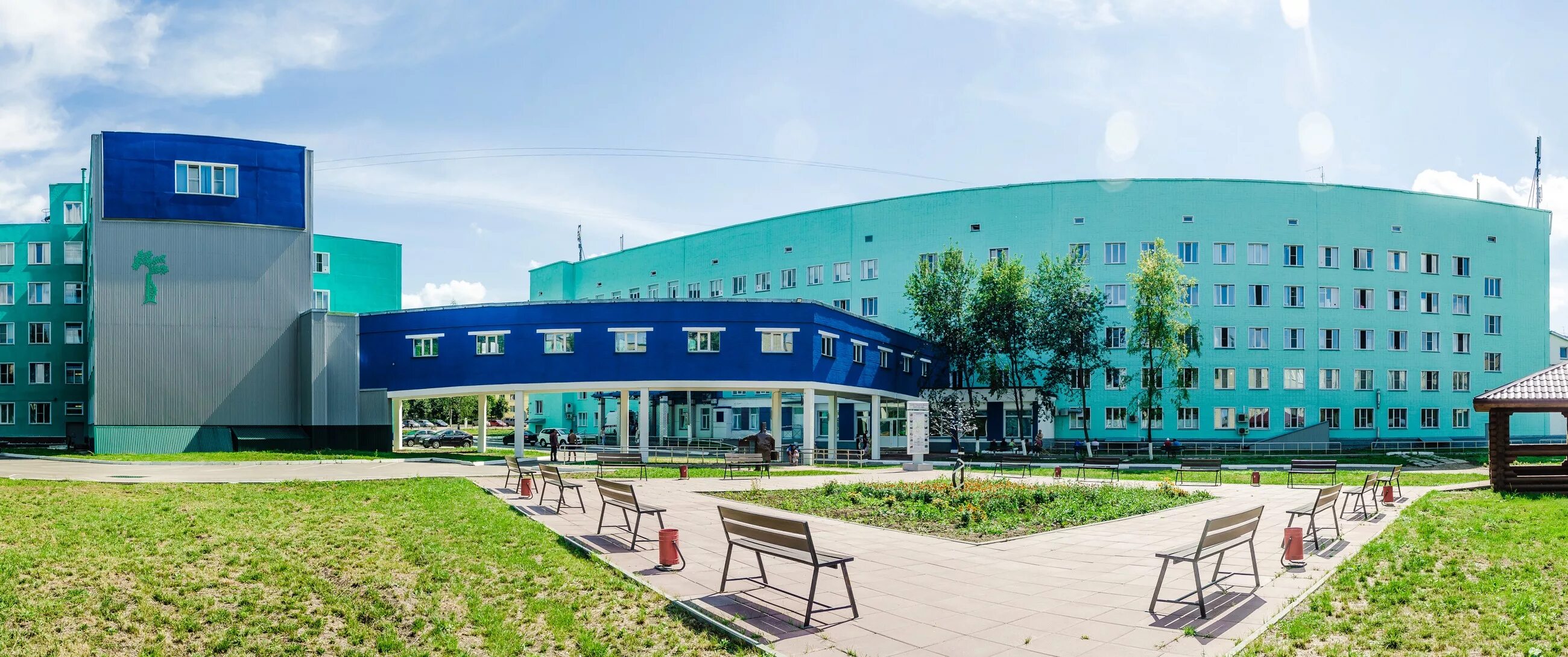 Кировский центр травматологии и нейрохирургии. Киров улица московская 163 а центр травматологии и нейрохирургии. Г. Кировский центр травматологии и нейрохирургии. Центр травматологии, город киров.