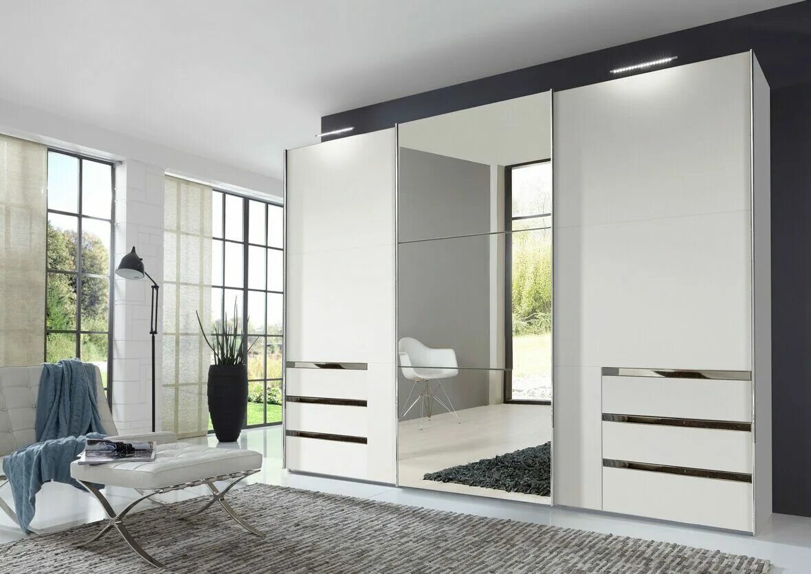 Шкаф купе дизайн зеркал. Шкаф купе Sliding-Door Wardrobe. Шкаф White Wardrobe. Шкаф armadio Wardrobe. Шкаф купе стильный современный.