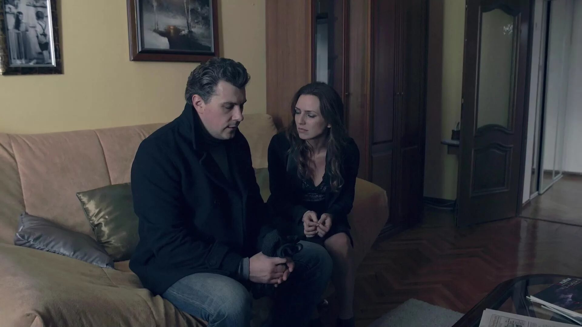 Детектив темная сторона души. Тёмная сторона (2018). Трансформеры темная сторона луны карли. Тёмная сторона фильм 2018. Рансформеры 3: тёмная сторона луны.